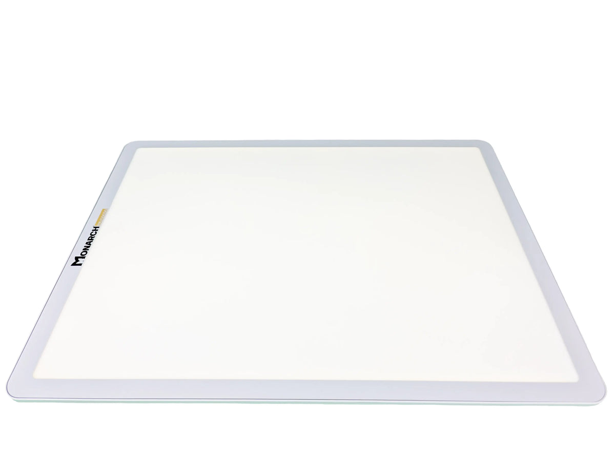 The Midline - Lightboard with Translucent Cutting Mat
