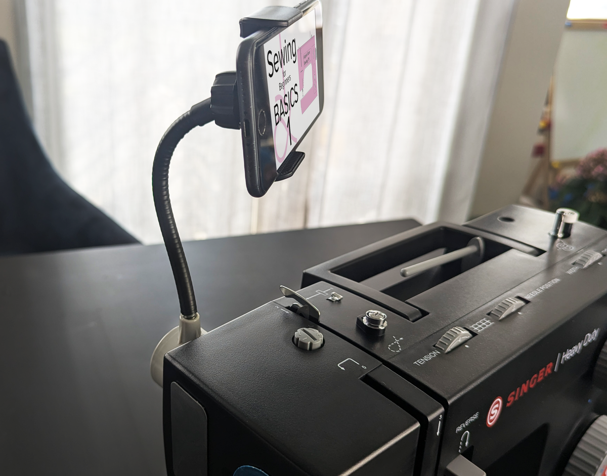 StitchFlix - Magnetic Phone Holder